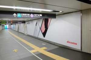 駅広告、首都圏、東急、渋谷駅、大型ボード、スーパーボード 東横線 渋谷駅